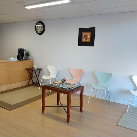Healing Touch Holistic Living Space Amherst Buitenkant foto